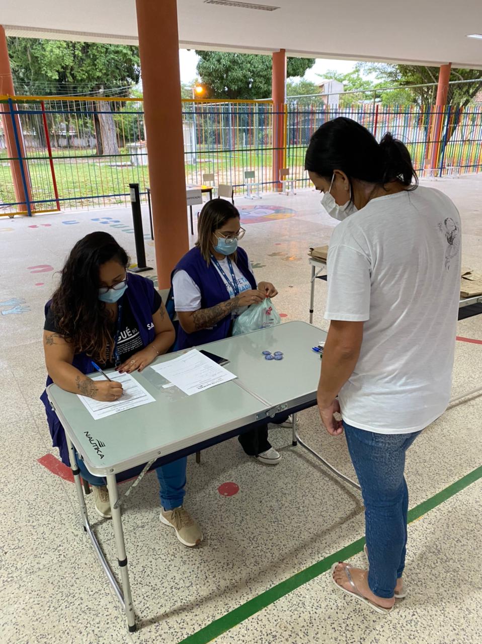 Posto de Coleta Na Escola da Paquetá