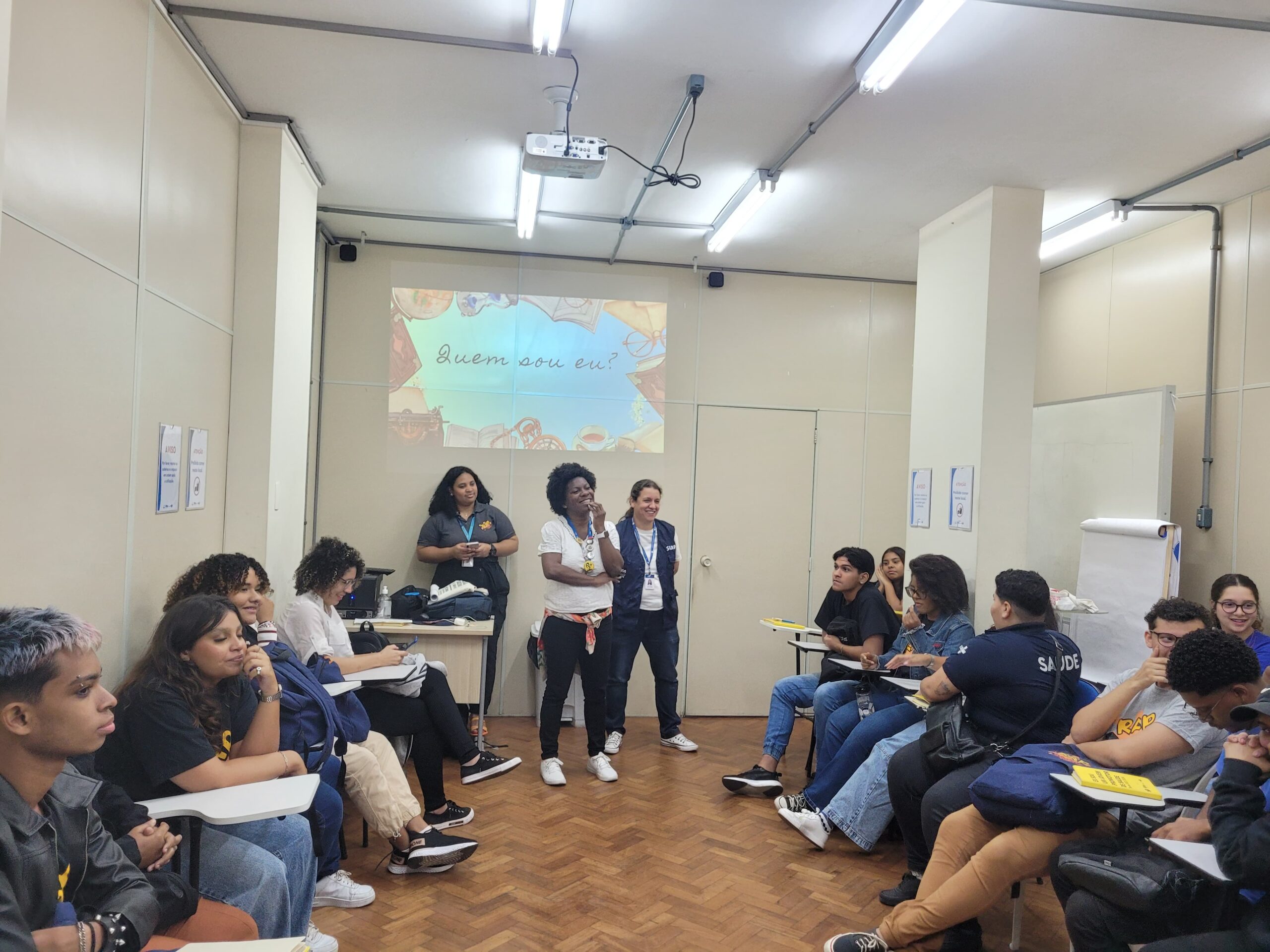 Oficina sobre Direitos Humanos e Cidadania – Rap da Saúde