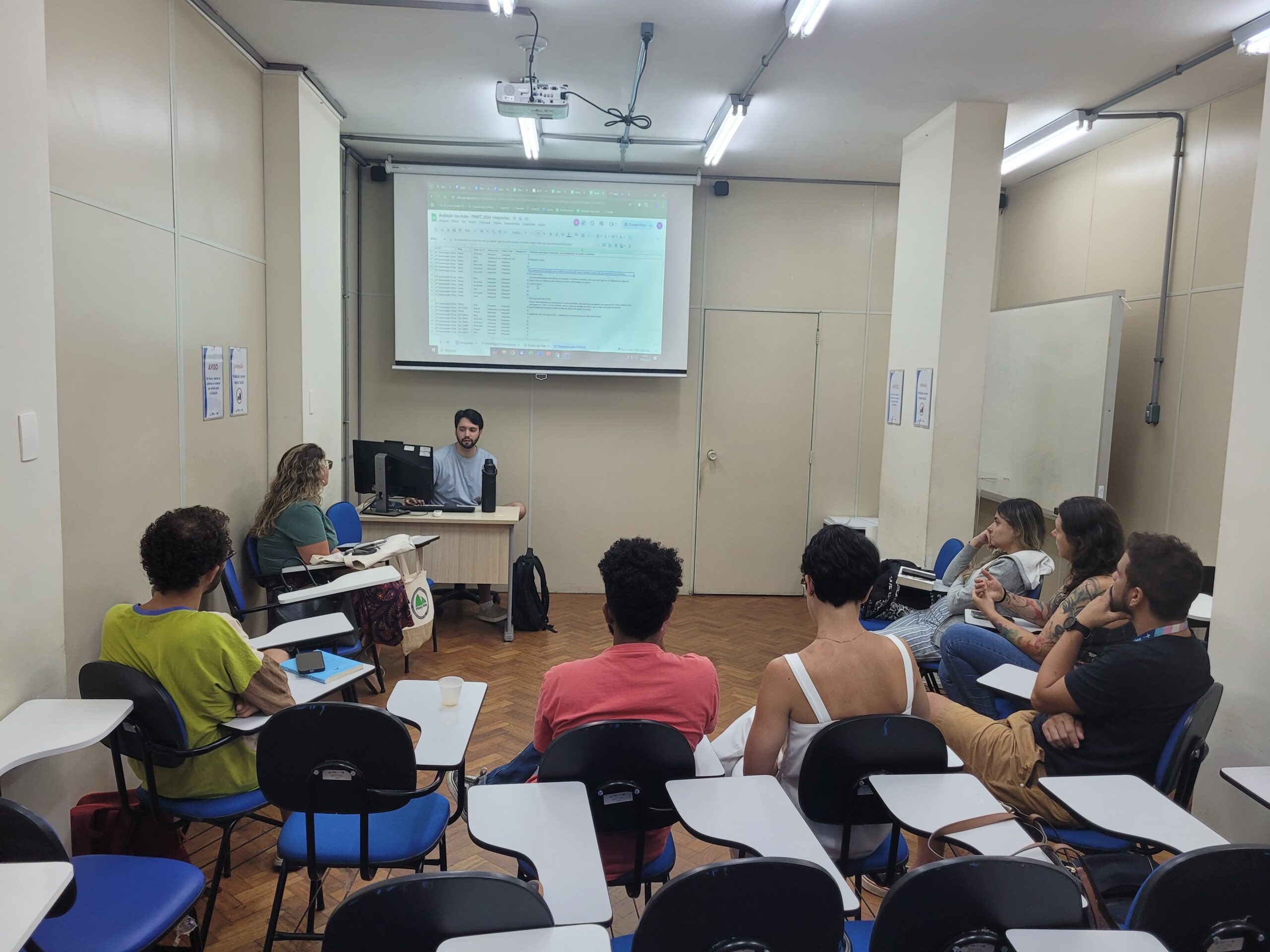 GT Comunicação Clínica – Programa de Residência em Medicina de Família e Comunidade